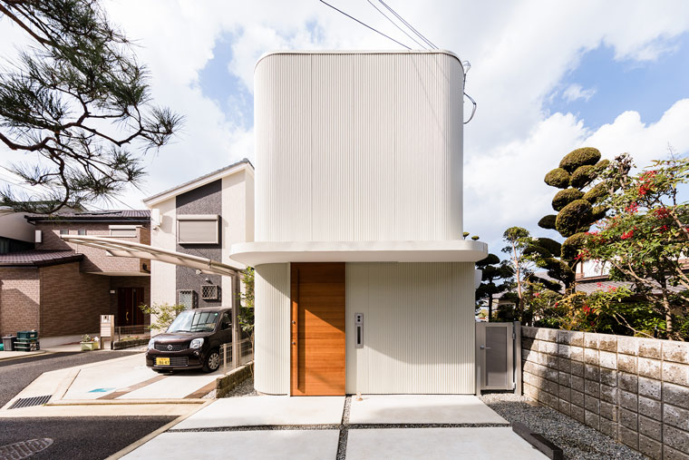 日本極簡風住宅自然樹