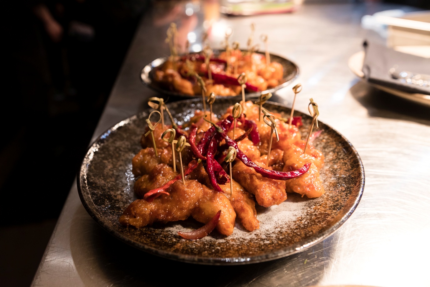 E:\655-20190727\Draft\01. B section\Cuisine\B11\Chase Kojima's Tempura Yuzu Chicken at the CHUUKA launch party.jpg