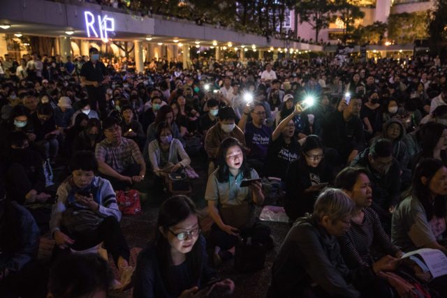 多個基督教和天主教團體10日晚在中環遮打花園舉辦悼念會