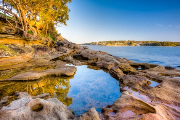 The Coast Track from Bundeena to Otford